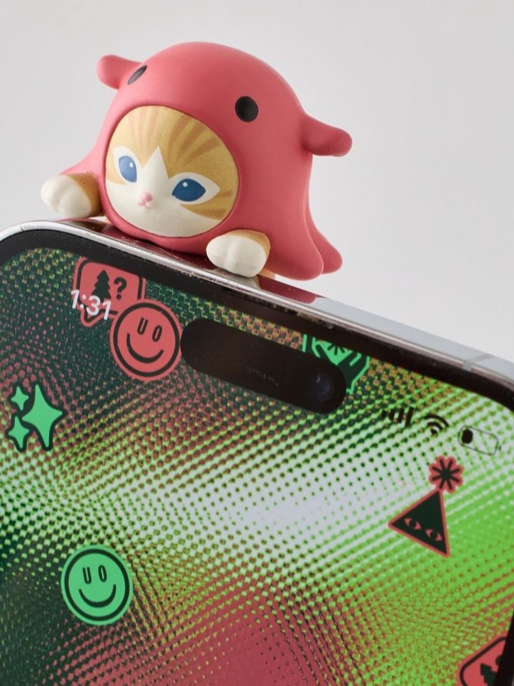 Mofusand Cat Figurine with Pink Squid